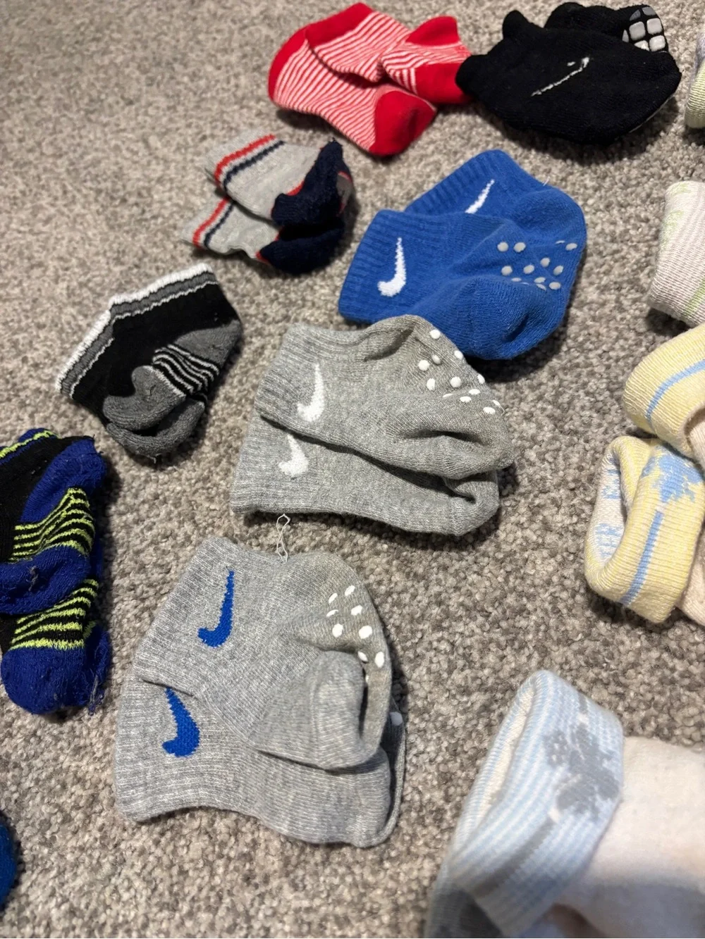 Baby/Toddler Assorted Socks - Bombas, Nike, and Misc (6-18 mo) with and wo grip